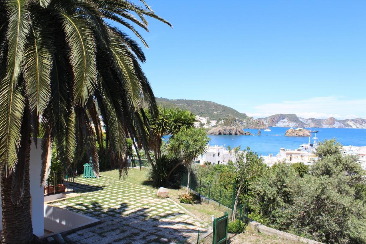 Agenzia Isotur Olimpia * Ponza